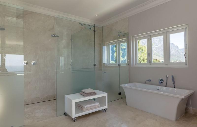 4 Bedroom Property for Sale in Camps Bay Western Cape